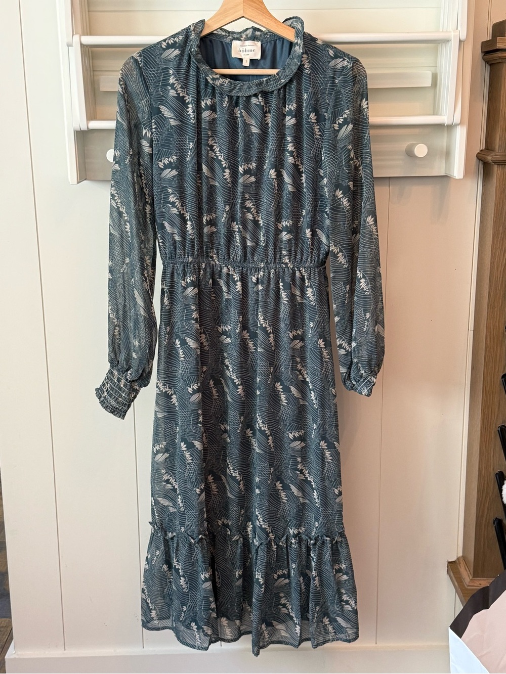 Blue Floral Long-Sleeve Midi Dress
